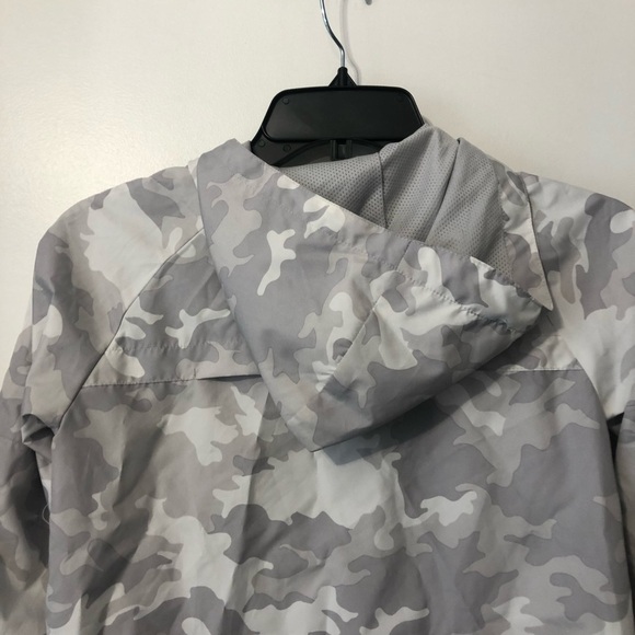 All in Motion Kids‎ White Camp Hooded Jacket Size Small - Picture 5 of 6